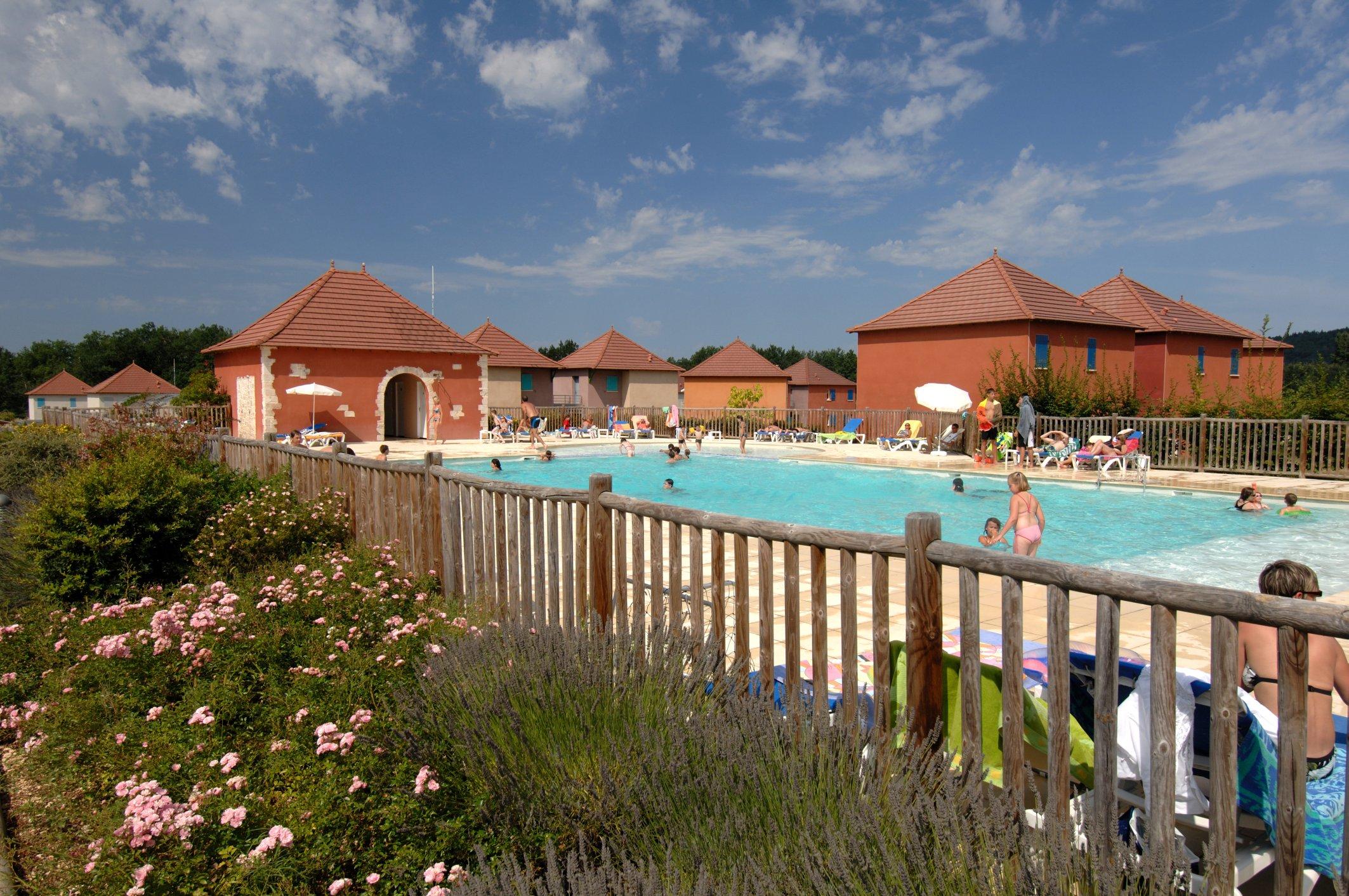 Отель Terres De France - Domaine De Claire Rive Prayssac Экстерьер фото