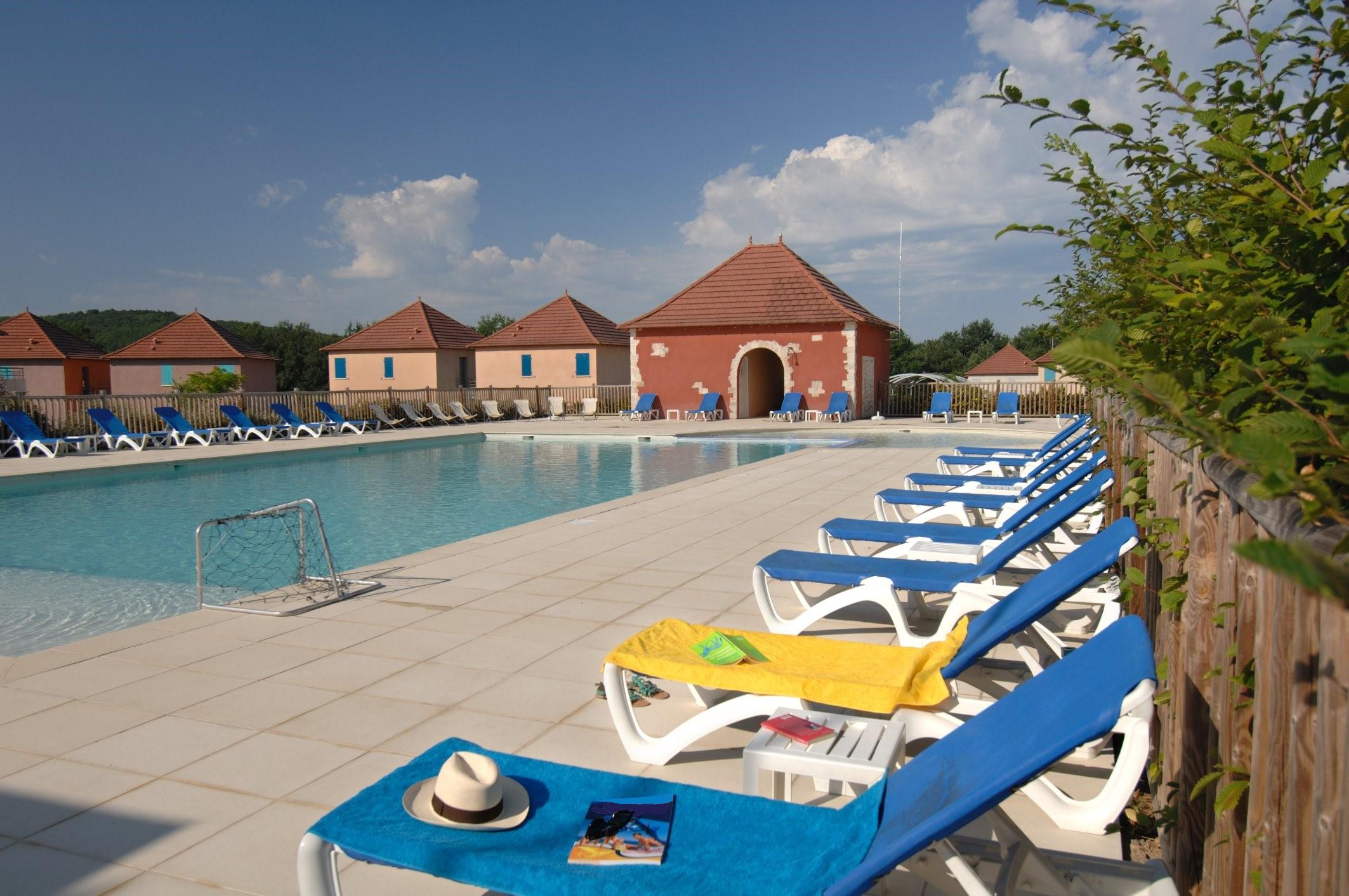 Отель Terres De France - Domaine De Claire Rive Prayssac Экстерьер фото